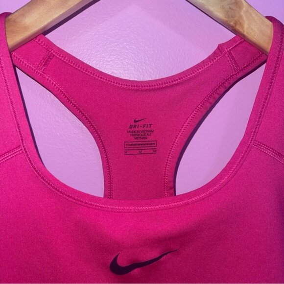 Nike Sports Bra Women’s Size Medium Pink Magenta‎ Swoosh Logo Racerback - Picture 4 of 6